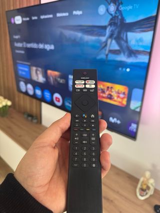 TV Philips THE ONE 65 Ambilight hdmi 2.1