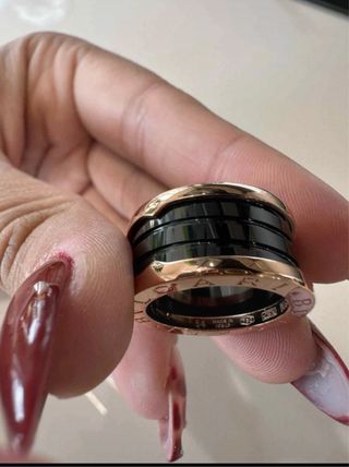 Anillo Bvlgari Negro y Oro Talla 53-54