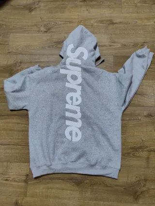 Sudadera Supreme Gris Logo Vertical