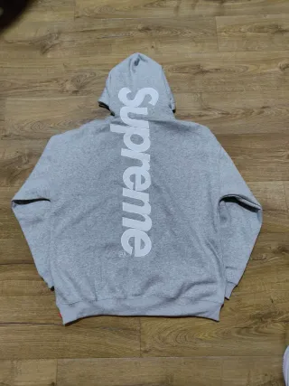 Sudadera Supreme Gris Logo Vertical