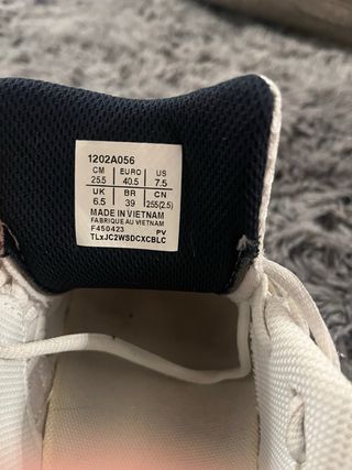 Asics Gel-Kayano 14 Plata