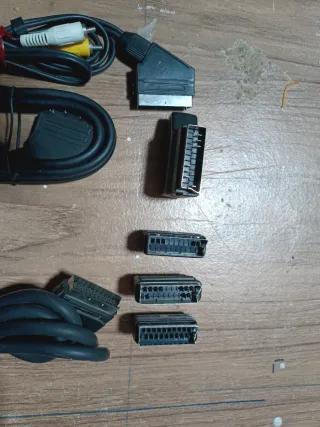 Adaptadores y Cables para TV