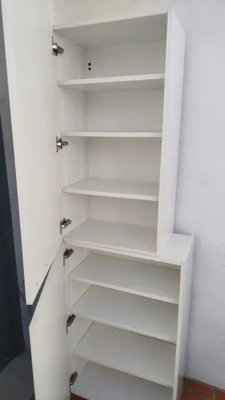 Muebles de cocina blancos