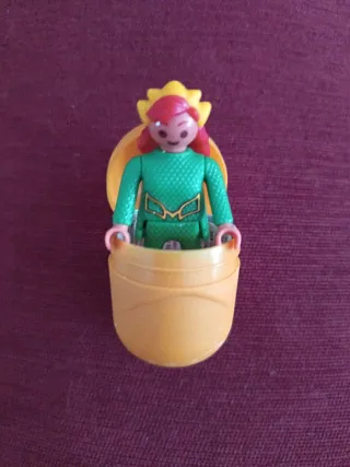 Playmobil DC Huevo Kinder Figura