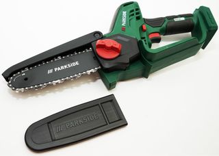 Motosierra Parkside 20V Pequeña