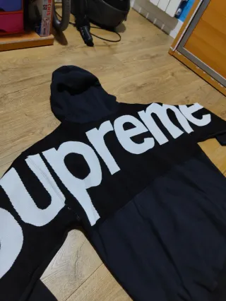 Sudadera Supreme Negra Logo Grande