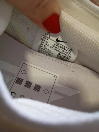 Zapatillas Nike Talla 44 Blancas y Amarillas