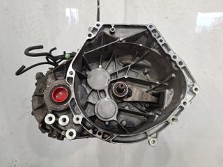 Mazda 3 Mk3 (BM) 2015 2,2 L diésel caja de cambios manual de 6 velocidades 4TH0900755 144,089 Kilómetros