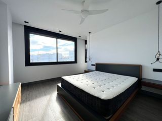 Ático en alquiler en Gran Vía en Valencia