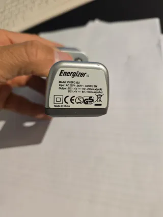 Caricabatterie Energizer AA/AAA