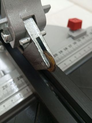 Cortador de azulejos Bosch HOME