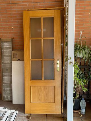 Puertas madera interior