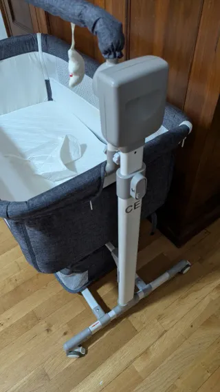 Cuna mecedora para bebé