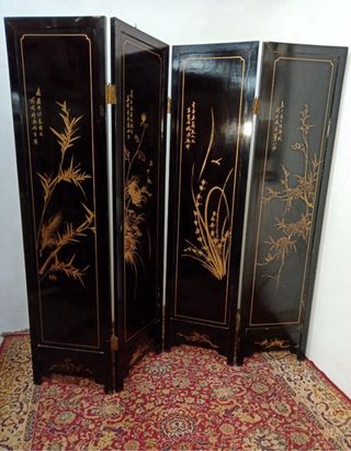 Excelente Biombo chino laca y símil nácar