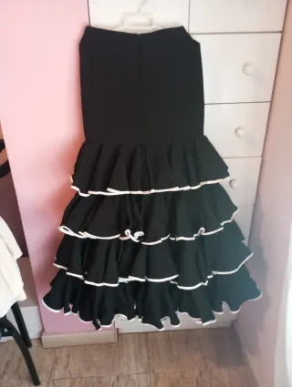 Falda flamenca volantes