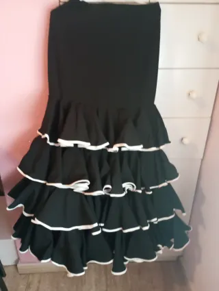 Falda flamenca volantes