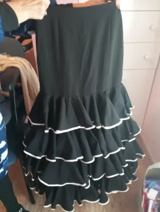 Falda flamenca volantes
