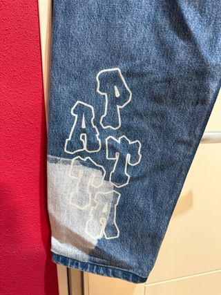 Pantalón vaquero Patta graffiti