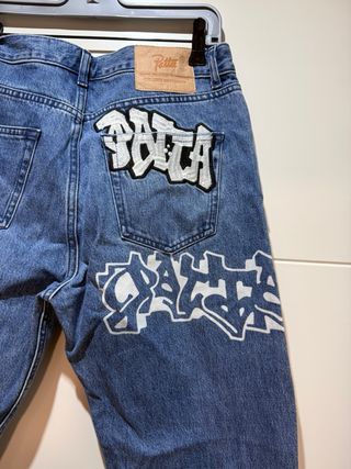 Pantalón vaquero Patta graffiti
