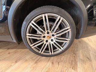 Porsche Cayenne S 2016