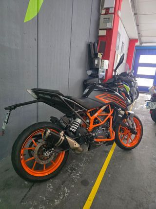 KTM DUKE 125 2023