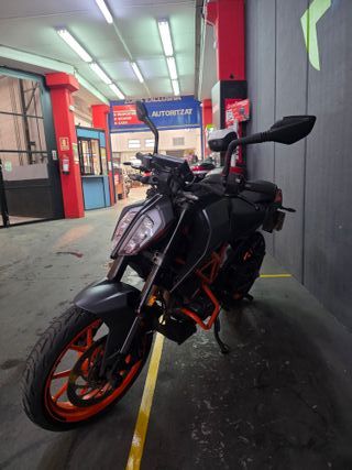 KTM DUKE 125 2023