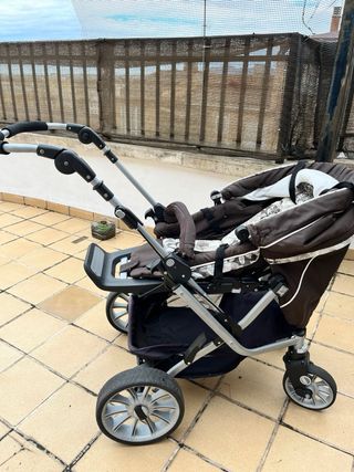 Carrito de niño con capota