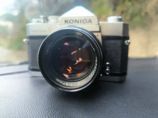 Objetivo Konica Hexanon 57mm f/1.4