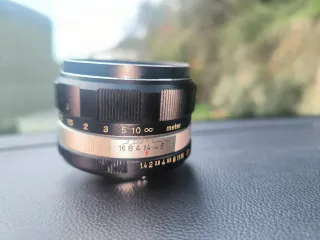 Objetivo Konica Hexanon 57mm f/1.4