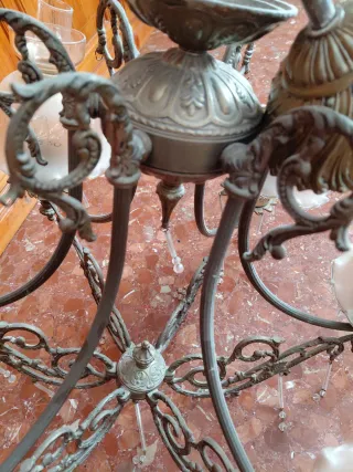 Lámpara de salón 6 luces con tulipas bronce