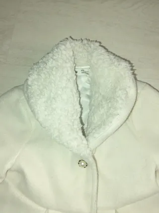 Abrigo niña blanco con pelo