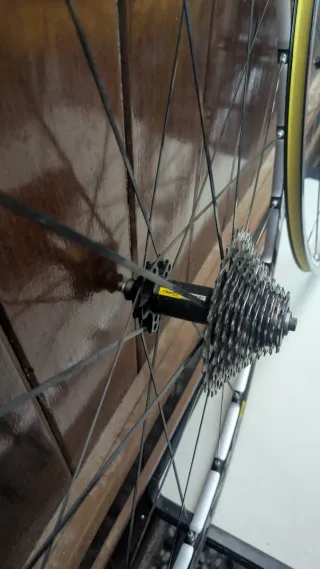 Juego llantas Mavic Ksyrium Elite 700c carretera