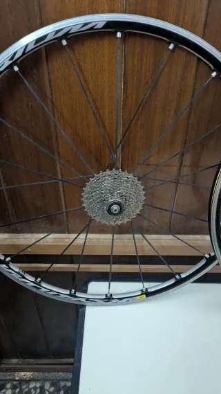 Juego llantas Mavic Ksyrium Elite 700c carretera