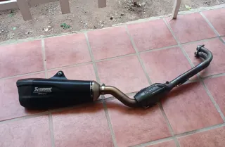 Tubo de escape Akrapovič T-Max 560 año 2020