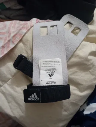 Paracalli Adidas