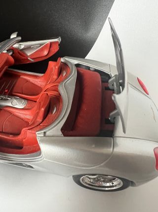 Porsche Boxster 1/18 Maisto Plata