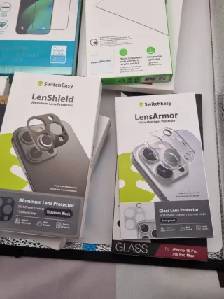 Lote Accesorios iPhone: Fundas, Protectores, AirPo