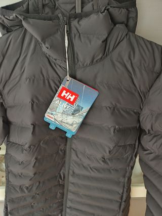 Nuevo Helly Hansen abrigo aislante genuino