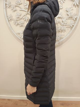 Nuevo Helly Hansen abrigo aislante genuino