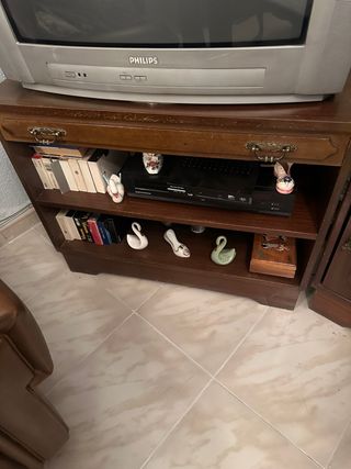 Mueble TV madera y metal