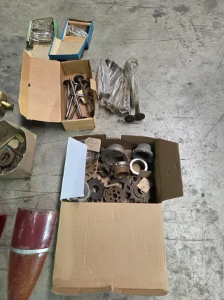 Lote Recambios Coche Clásico