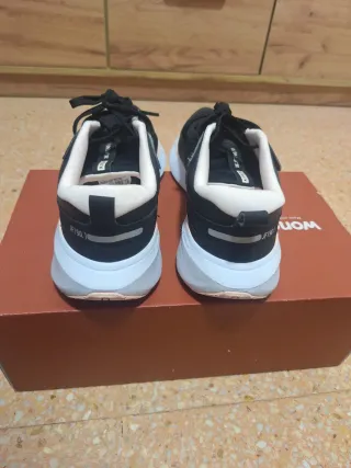 Zapatillas Kiprun 190.1 Negras y Rosas