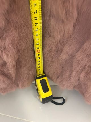 Chaleco de pelo rosa