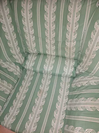 Sillón individual a rayas verdes