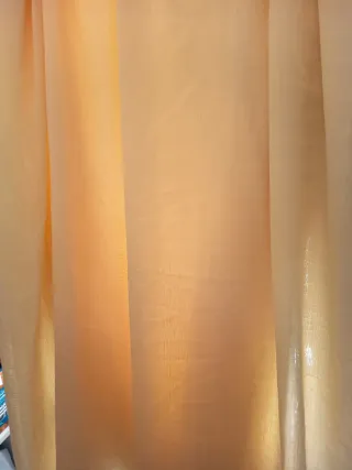 2 tende larghe per soggiorno in giallo chiaro.