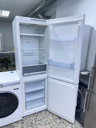 Lavadora Samsung y Nevera Bosch