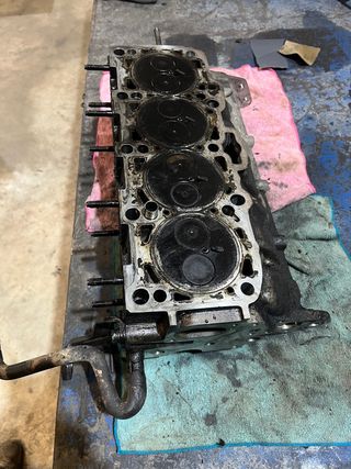 Culata Golf 1.9 TDI BKC con Inyectores