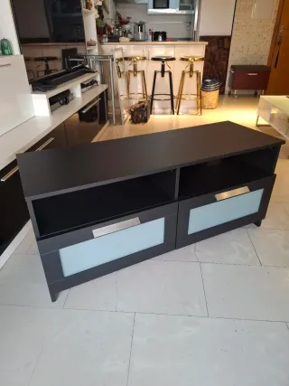 Mueble TV Ikea Negro 2 Cajones 121x54x41cm