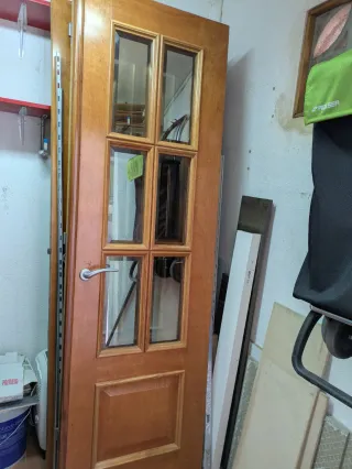 Puerta doble hoja y simple madera