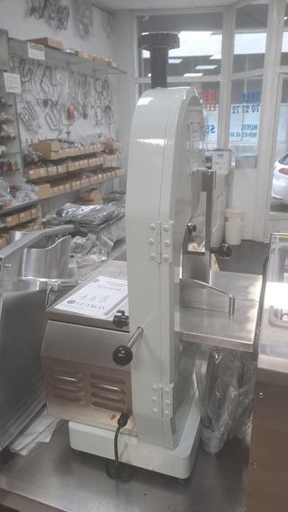 Sierra de cinta profesional 230V nueva